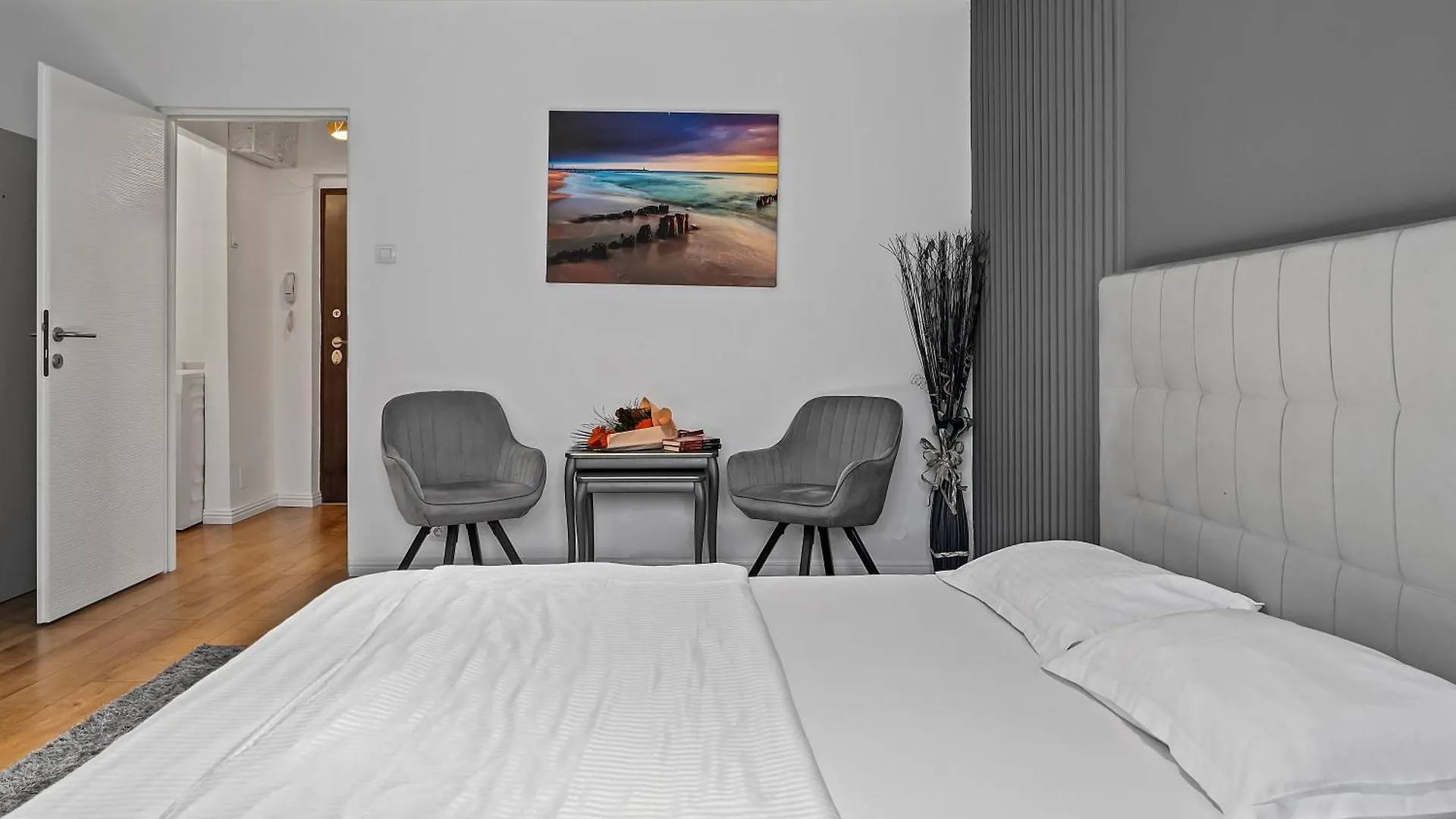 Garsoniera Regim Hotelier Lux Hanul Drumetului Bucharest 0*,  Romania